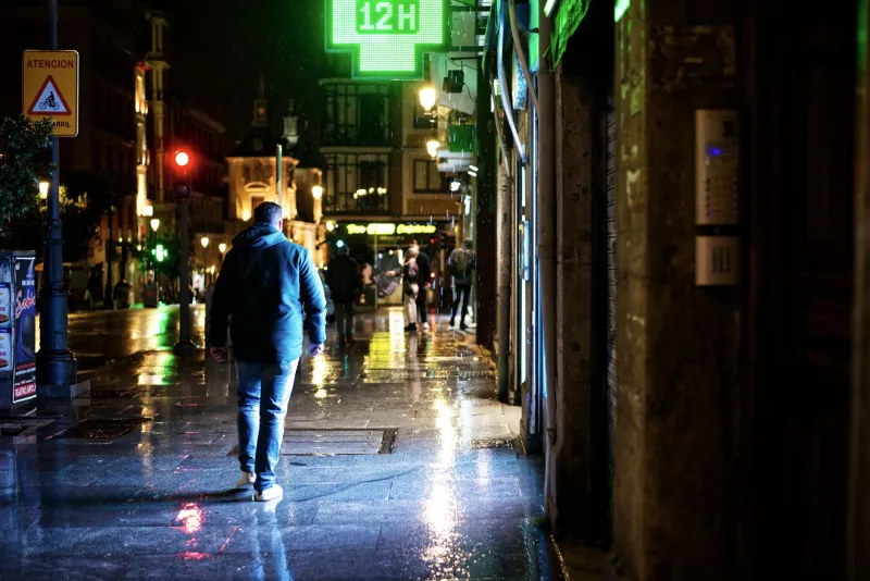 After Dark: What Night Walking Reveals About the City You Think You Know