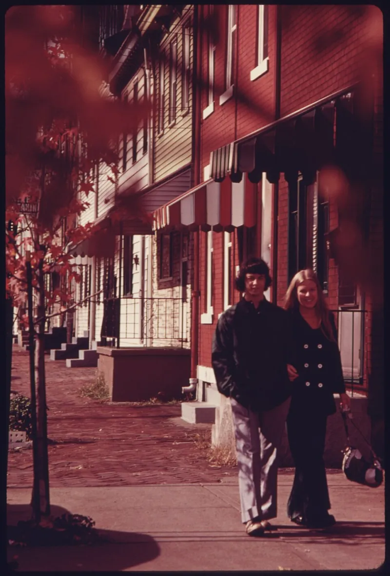 Two Blocks From Everything: The Middle-Distance Walk That Actually Shows You a City